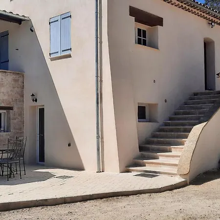 Chez Christophe 아파트